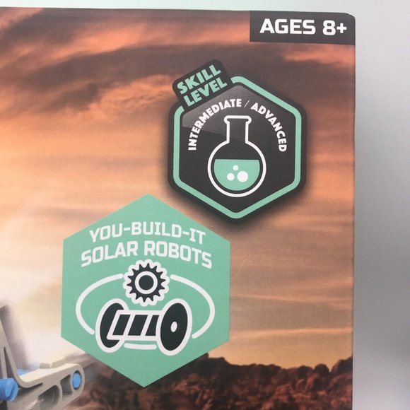 Discovery Children Mindblown STEM 12-in-1 Solar Robot Creation 197-Piece Kit - Picture 11 of 12